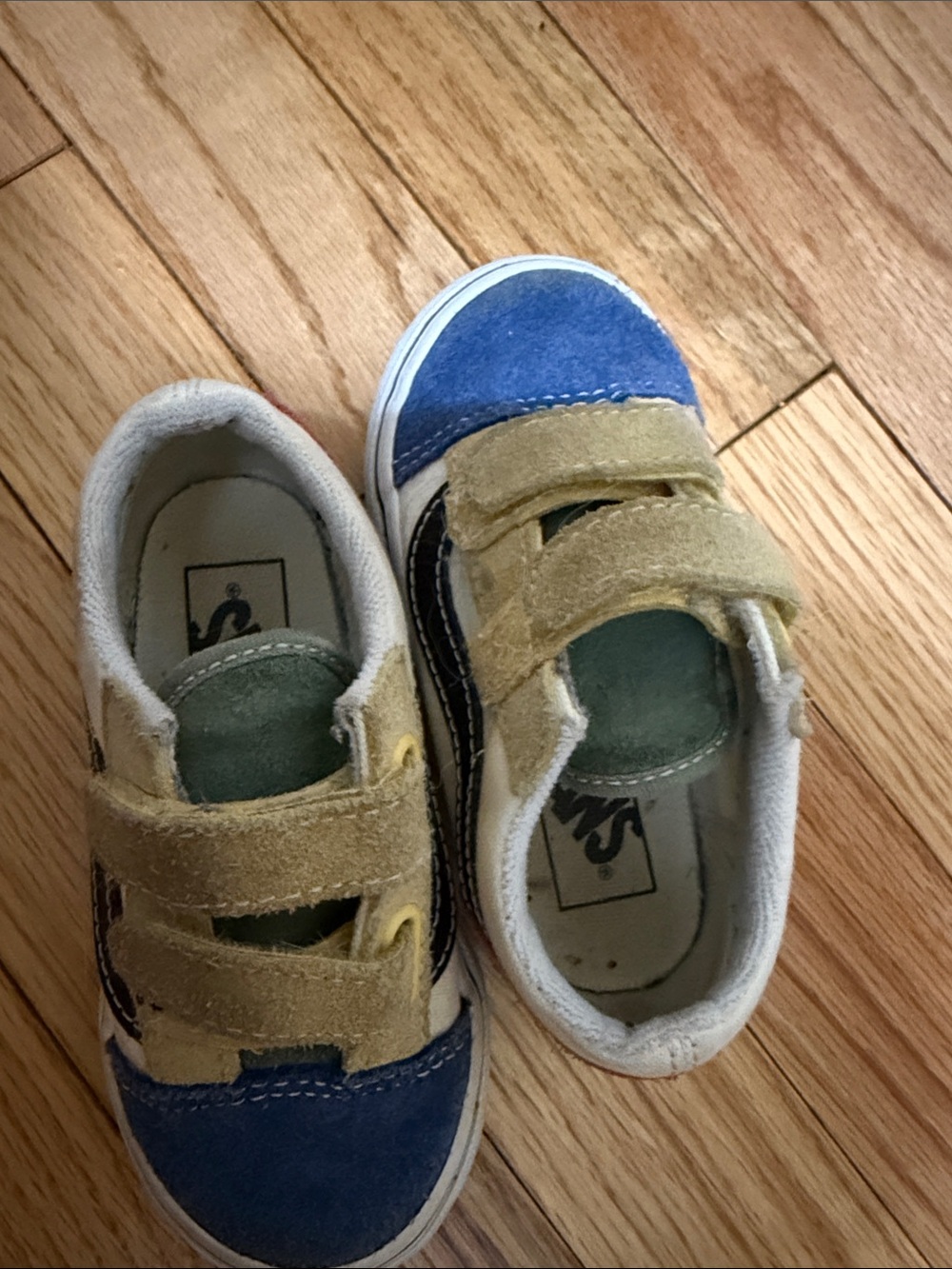 Vans Kids Multicolor Velcro Canvas Sneakers in Blue, Red, Cream, Tan - Picture 2 of 4